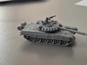 Tank T-72 1/65