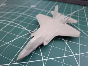 F-35 lightning fighter jet