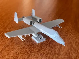 A-10 Warthog  (Snap-Fit Model Kit)