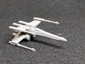 X-Wing - vertical with tree supports