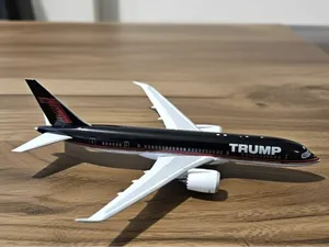 Trump Force One (Boeing 757) 