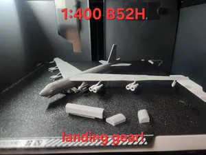 B52 model (landing gear) 1/400 scale
