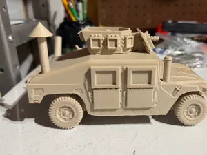 HMMWV Uparmored USMC with IED Blocker