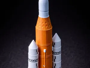 Artemis II SLS (Space Launch System)