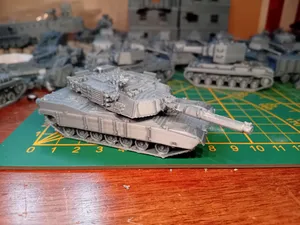 M1A1 AIM Abrams Tank