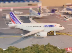 1-400 Airbus A319-100