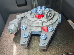 200% size Millennium Falcon - Mini paper bag 