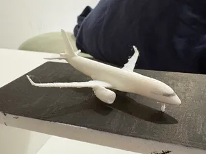 1:400 scale a220-300